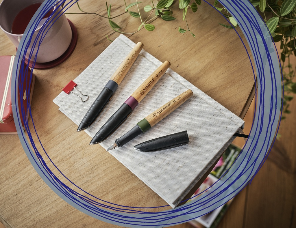 STYLO STABILO "GROW", BLEU MYRTILLE -BOIS DE HÊTRE *NOUVEAU