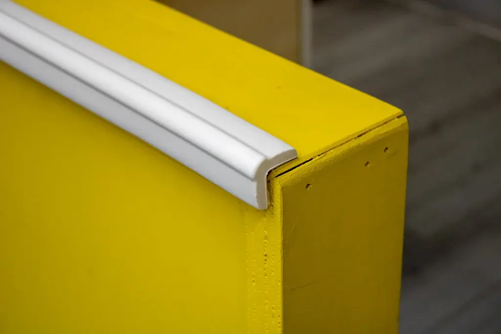 Corner-Guard-Plus-white-1.webp