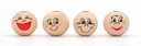 PERLES VISAGES EN BOIS, 8 PIÈCES
