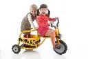 Italtrike_Pilot_300-19_active_web_schoolbus_69246-069246.webp