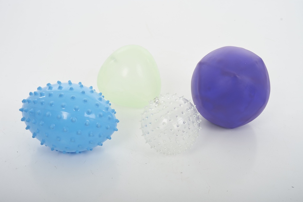 STRANGE BALLOONS, SET OF 4