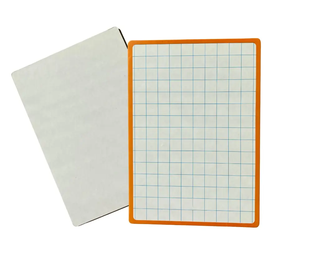 ARDOISE BLANCHE EN CARTON PLASTIFIE, LA PIECE