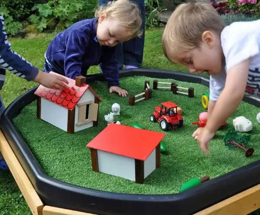 [6751] TAPIS HERBE POUR TUFF TRAY